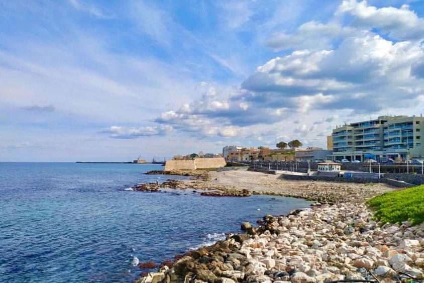Casa Kali 2 Apartment Heraklion  ภายนอก รูปภาพ